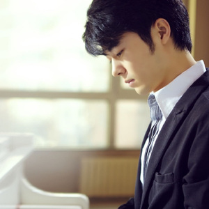 日本女人性生活激性影片
